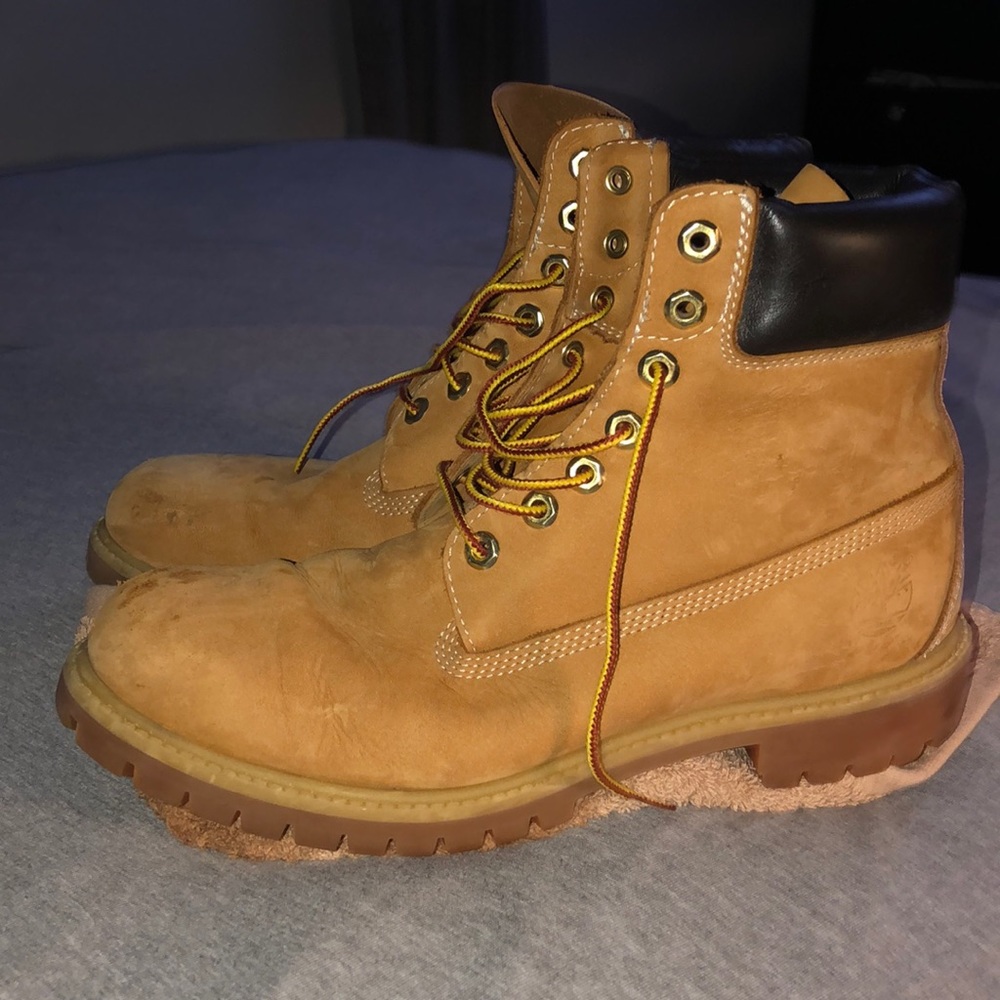 Men’s Timberland work boots (size 10)